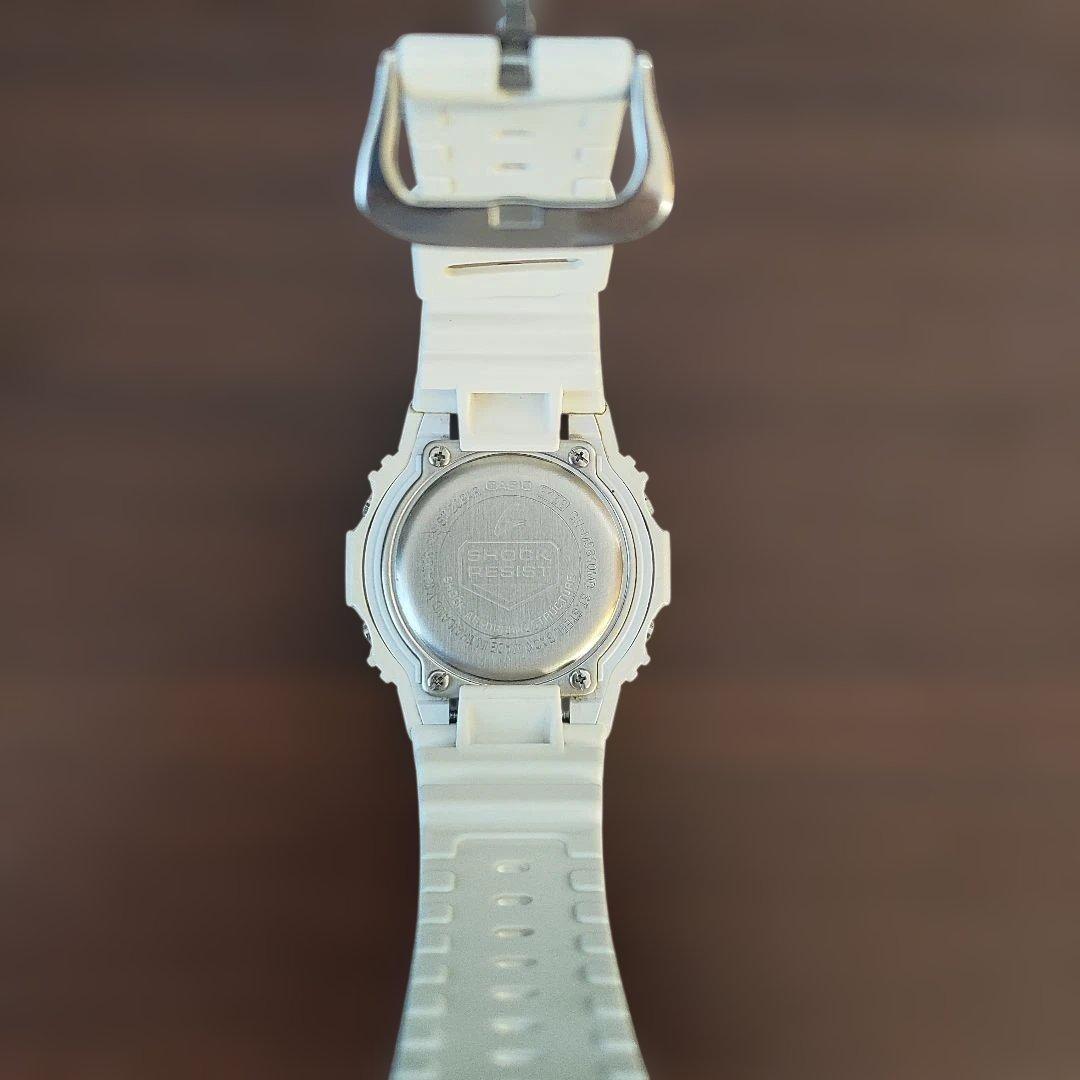 G-SHOCK GW-M5610MD ホワイト デジタル腕時計