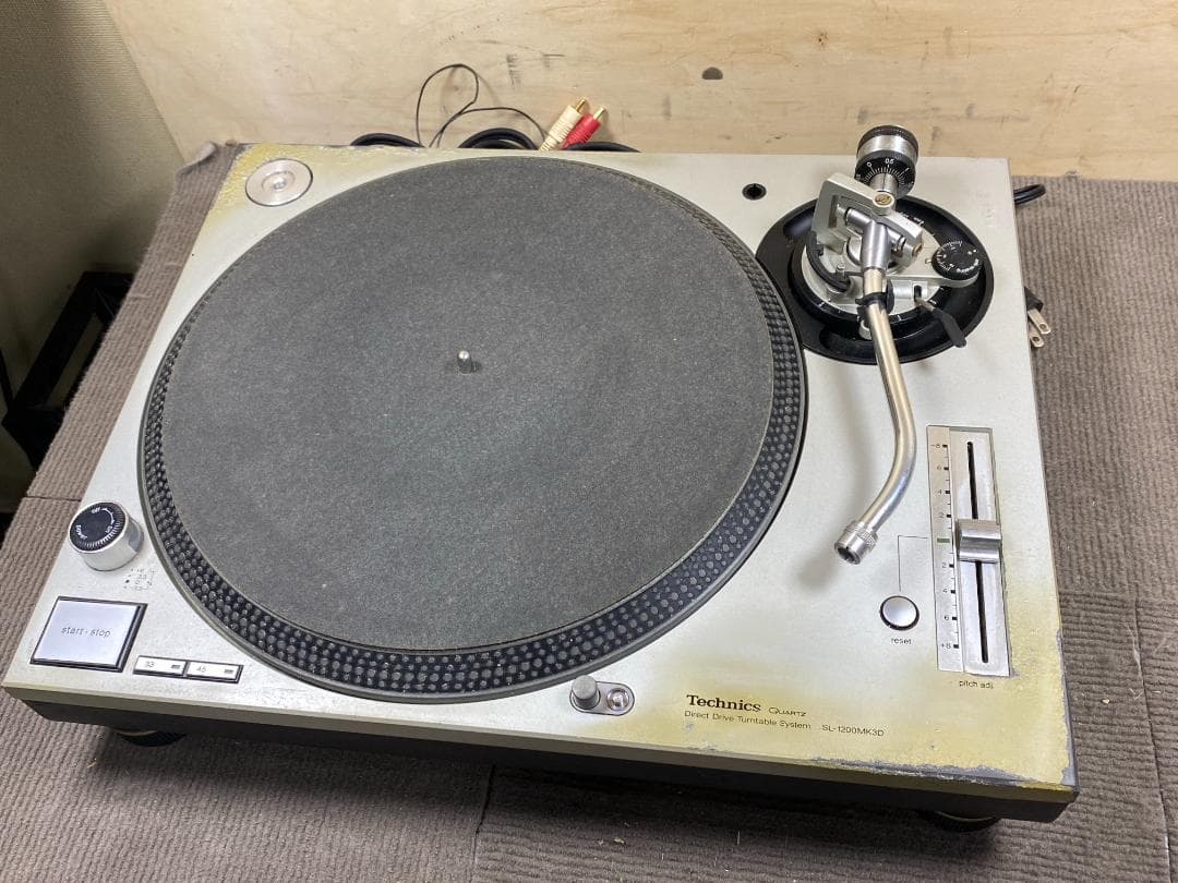 02 technics SL-1200mk3D ターンテーブル