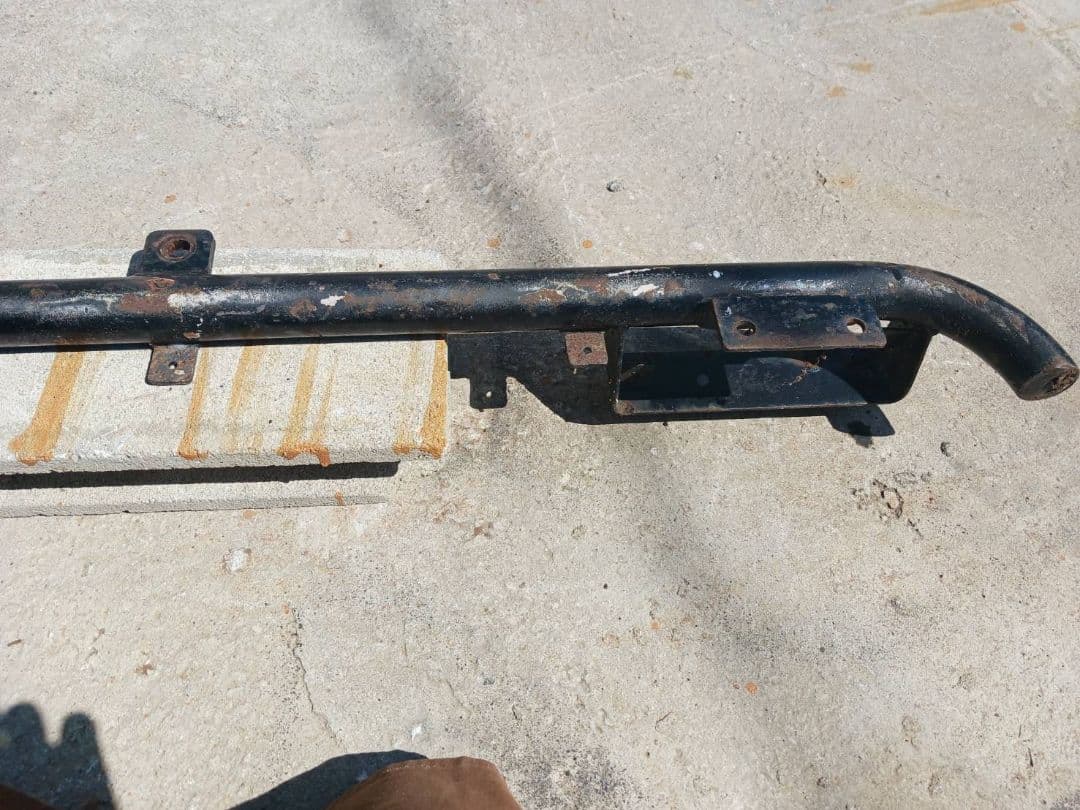 ジムニー　ja11　タニグチ　バンパー　フロントリア