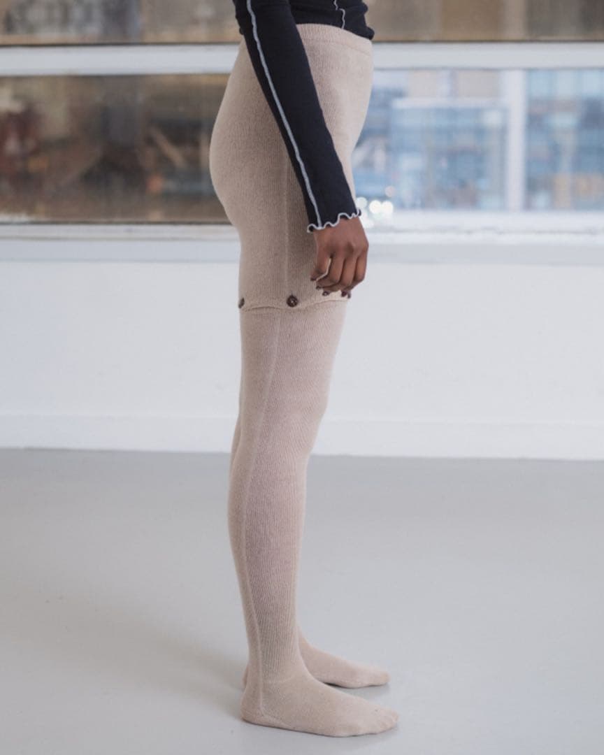 【お値下げしました】BASERANGE ベージュ ハイウエストタイツ