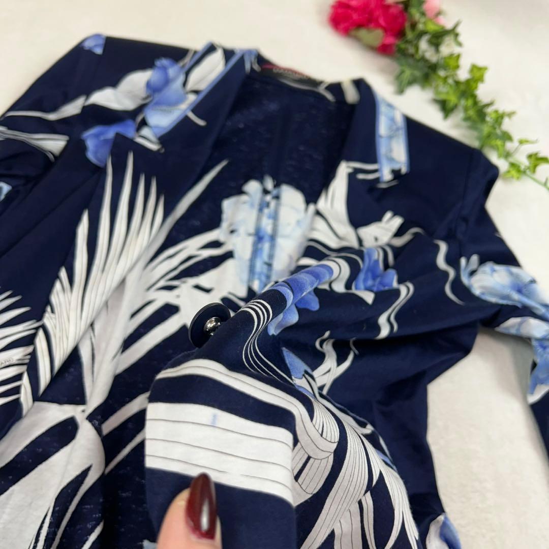 K668 L レオナール 花柄 ロゴボタン テーラードジャケット レディース