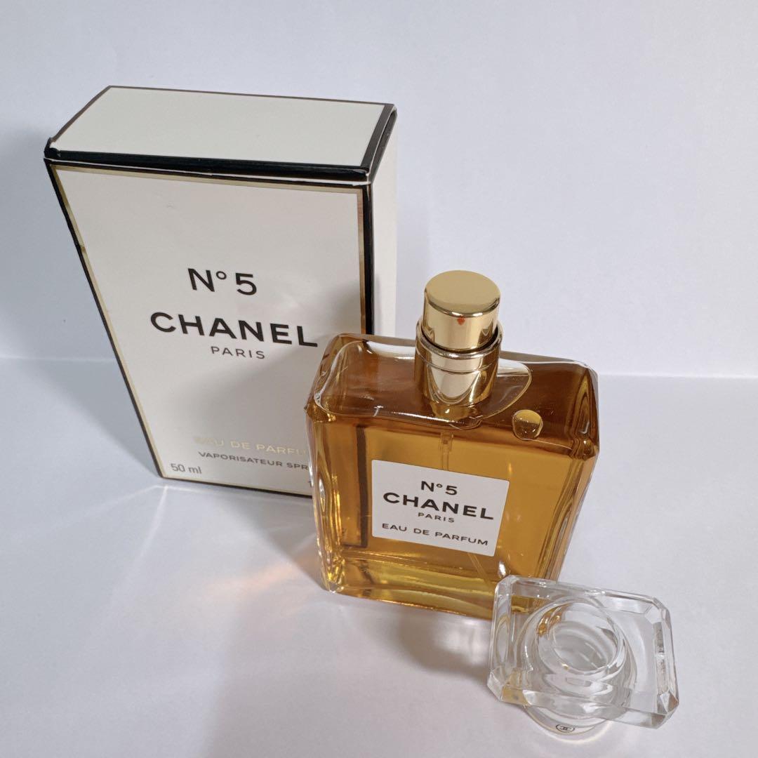 CHANEL シャネル N°5 オードパルファム 50ml 香水