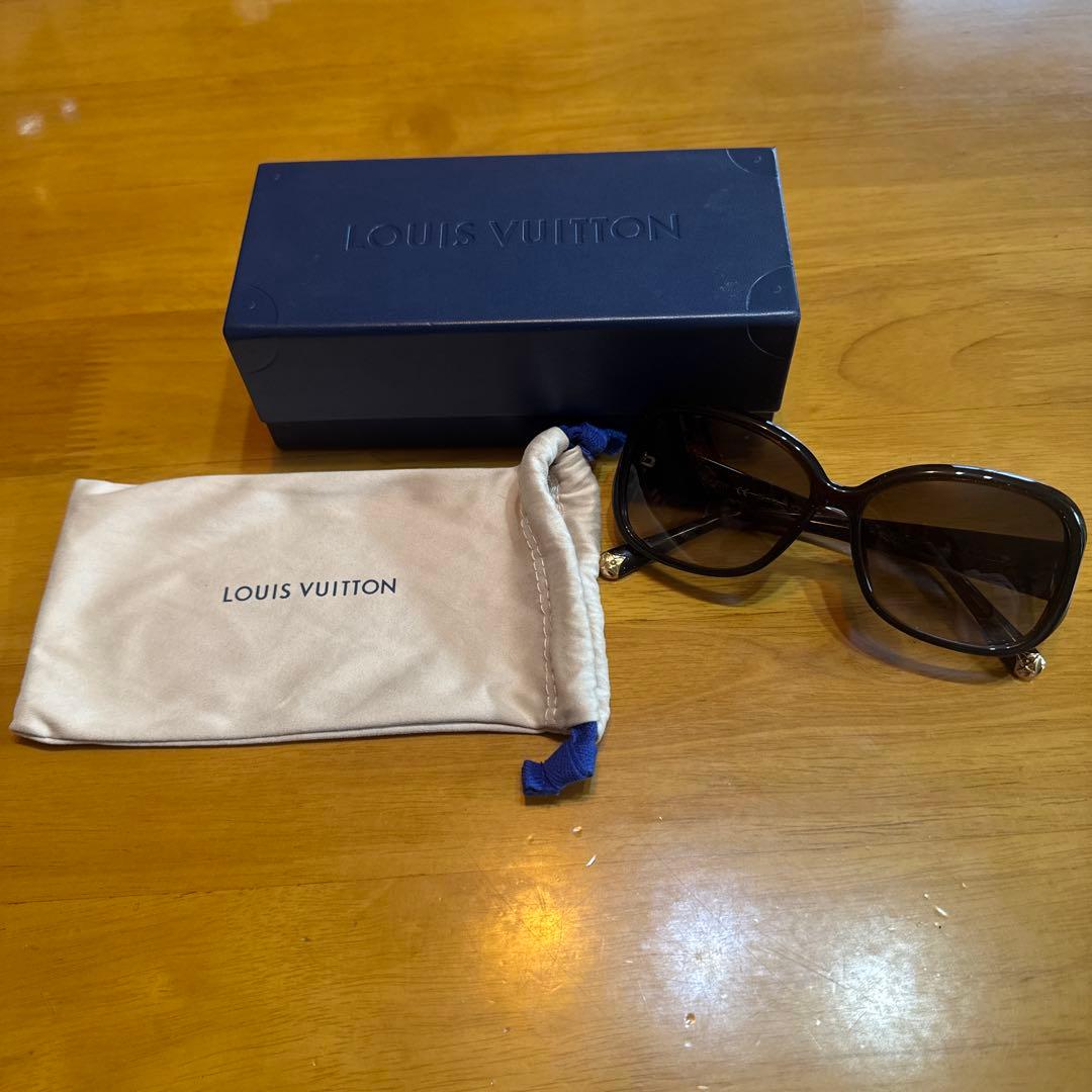 ルイヴィトン　LOUIS VUITTON サングラス オプセシオン Z0459E