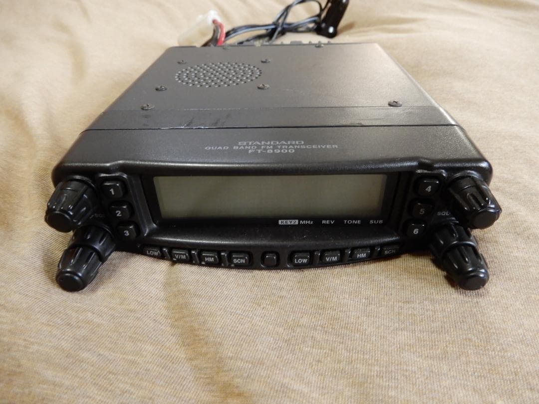 STANDARD FT-8900　４バンドFMトランシーバー