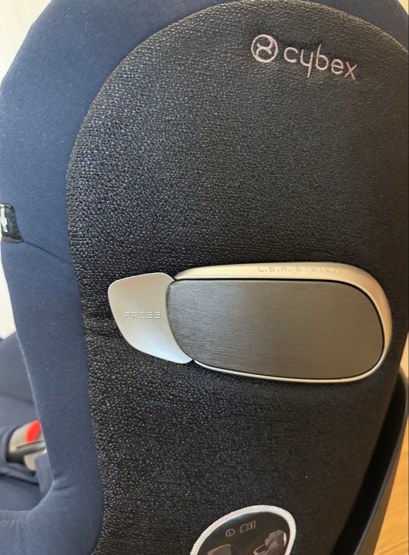 チャイルドシート Cybex Sirona Z i-size + base Z