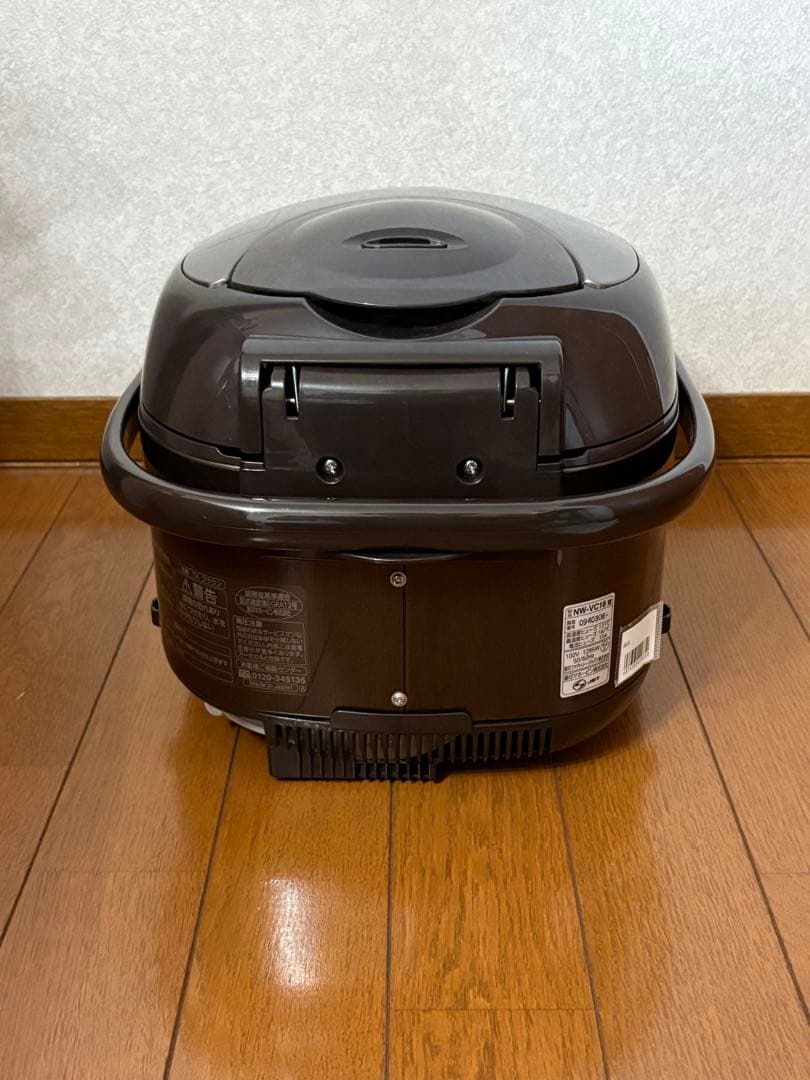 新品　ZOJIRUSHI NW-VC18-TA IH炊飯1升炊