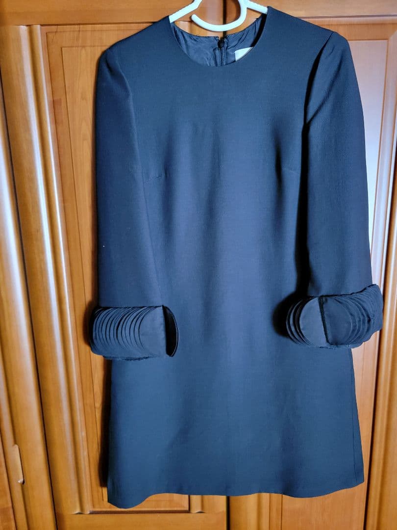 ヴァレンチノシフォントリムワンピース38