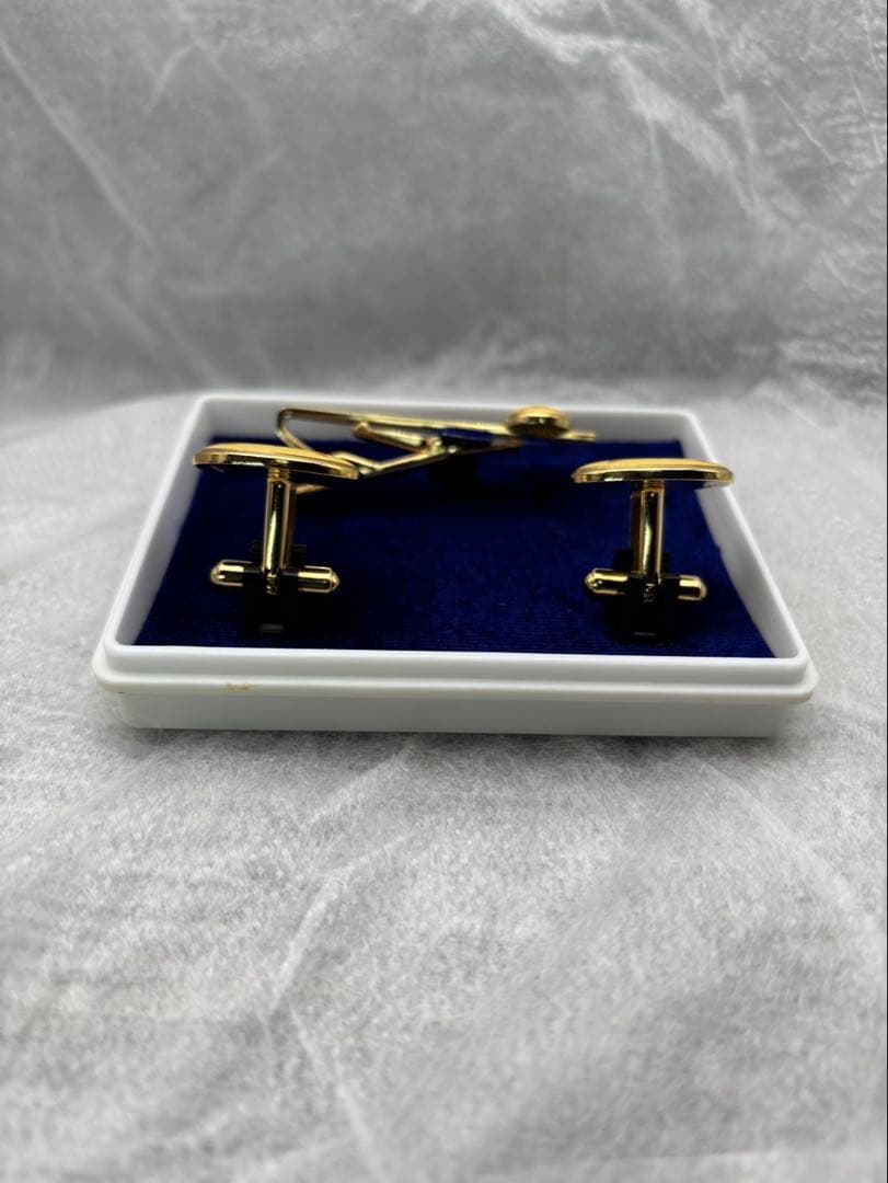 極美品Cartier カルティエ　2Cカフリンクス・タイピンセット高周波洗浄済