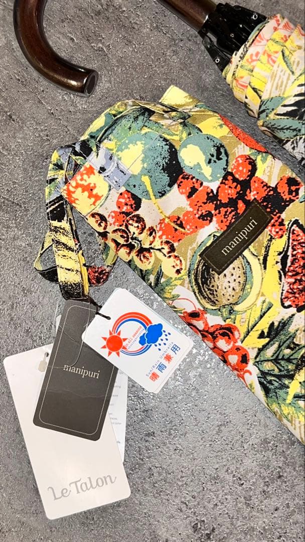 【未使用／タグ付き】 manipuriマニプリ折りたたみ傘/晴雨兼用ボタニカル柄