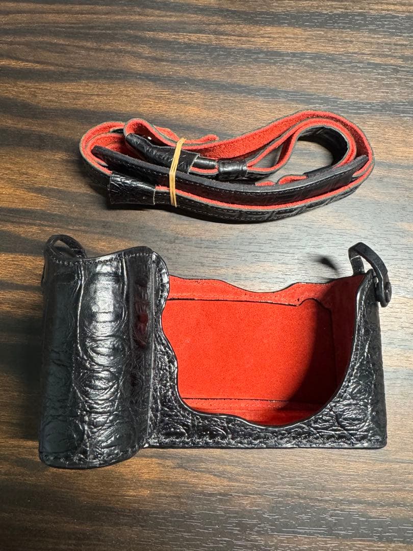 ライカ SL-2用 イタリア Luigi 特注クロコ革カメラケースストラップ