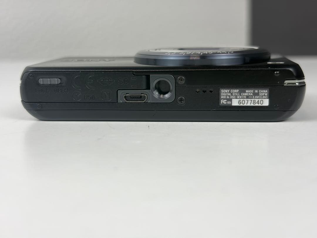 コンパクトデジカメ SONY DSC-WX170