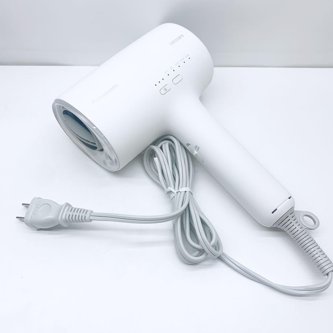 《ほぼ未使用》 Panasonic ナノケア ドライヤー EH-NA0J