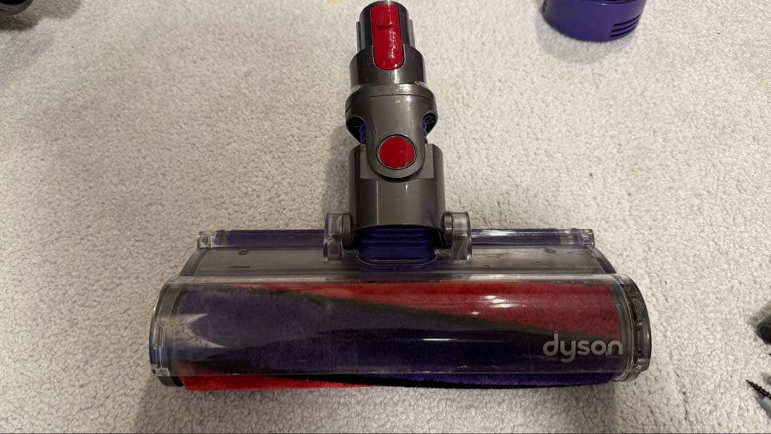 ダイソン Dyson V10 Fluffy コードレス サイクロン SV12