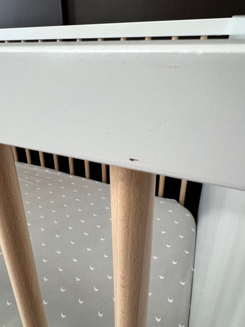 IKEA MYLLRA(ミルラ) ベビーベッド（マットレス付き）