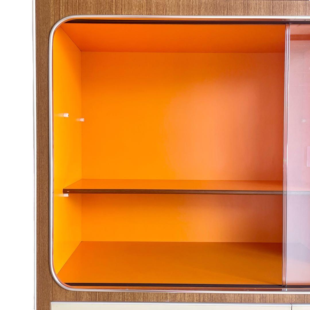 昭和 レトロ ポップ 収納棚 食器棚 飾り棚 キャビネット ガラス戸 オレンジ