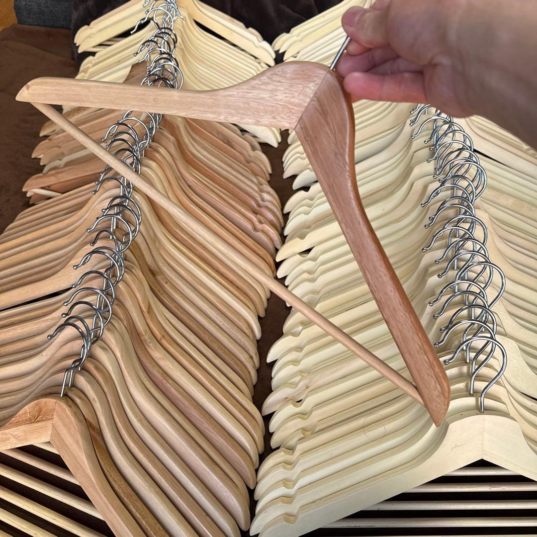 IKEA 木製 ハンガー114本