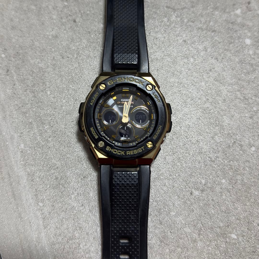 G-SHOCK ジーショック GST-W300G-1A9JF