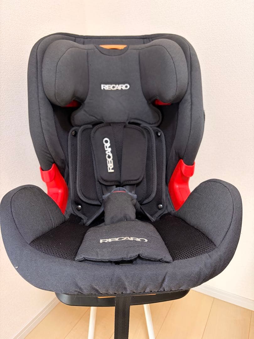 レカロJ1duo ISOFIX シートベルト固定　チャイルドジュニアシート