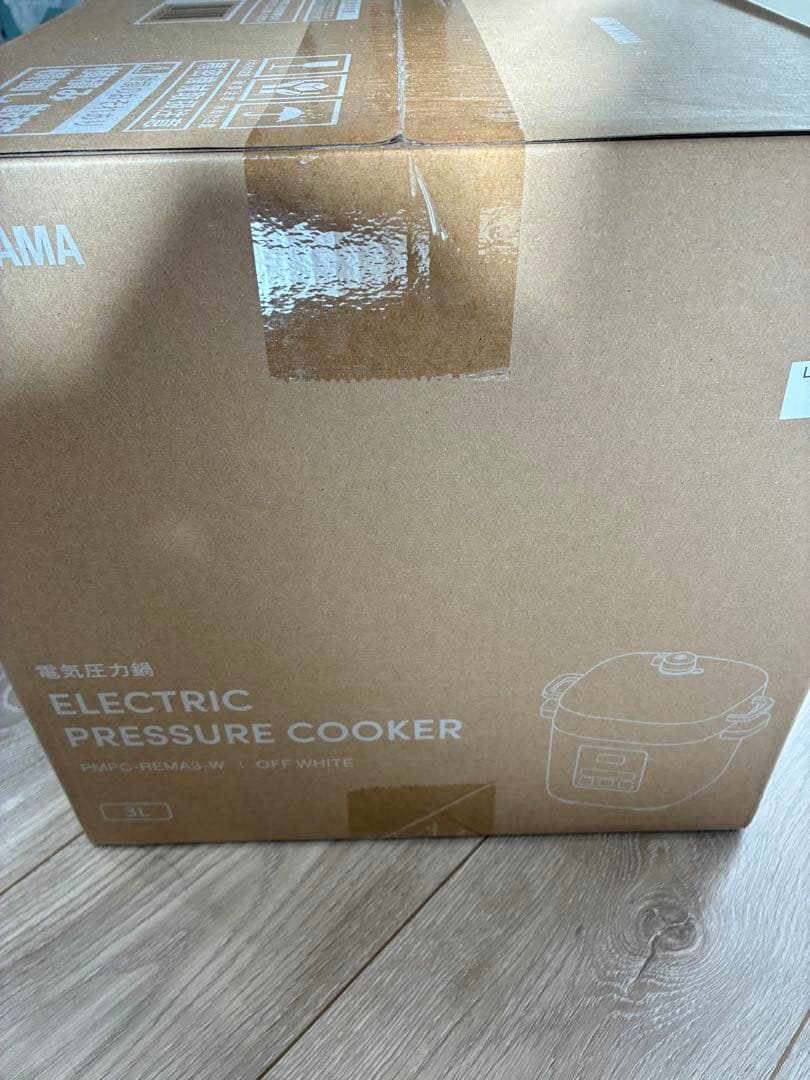 IRIS OHYAMA 電気圧力鍋 オフホワイト