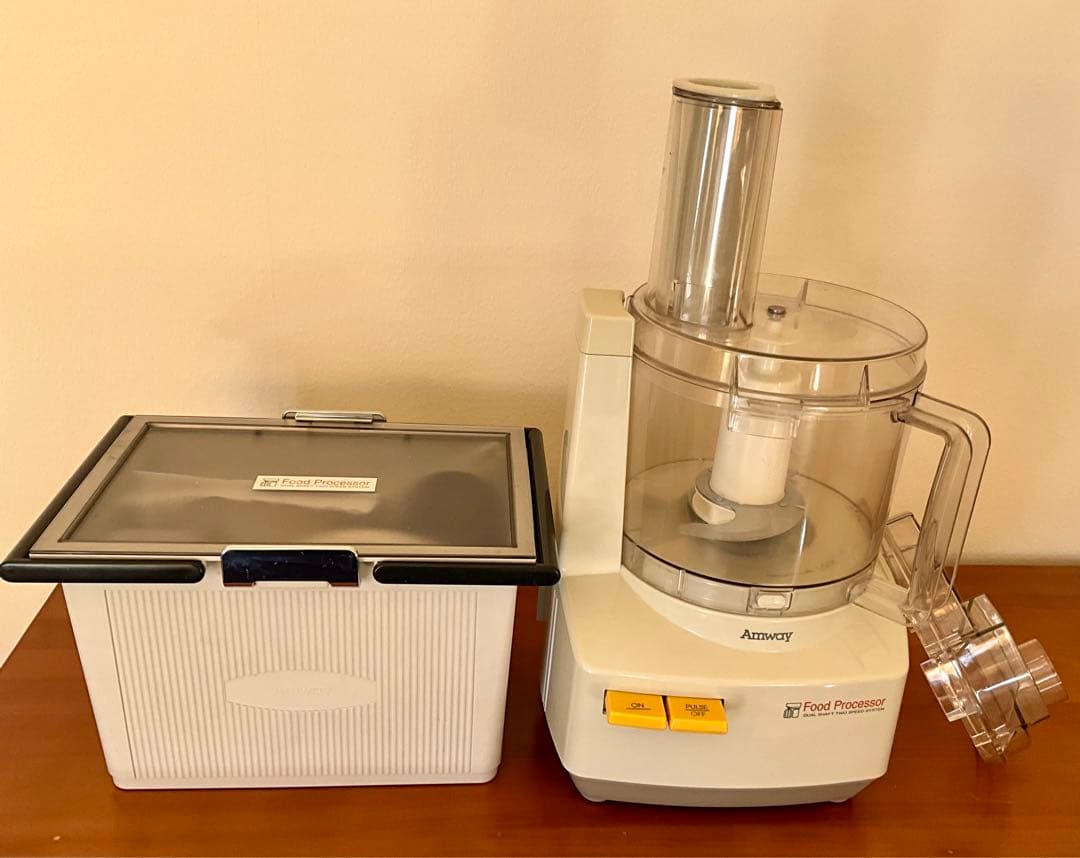 Amway アムウェイ フードプロセッサーと付属品