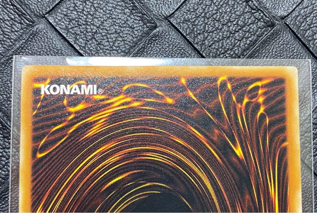 h*す様 遊戯王　ブラック・マジシャン　レリーフ　LN-53 極美品級