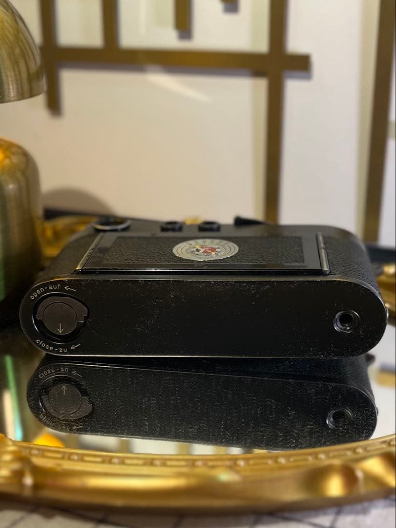 Leica M3 DSブラック 真鍮の覗く色気 動作良好