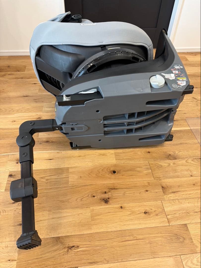 コンビ チャイルドシート クルムーヴ スマートLight ISOFIX2023年