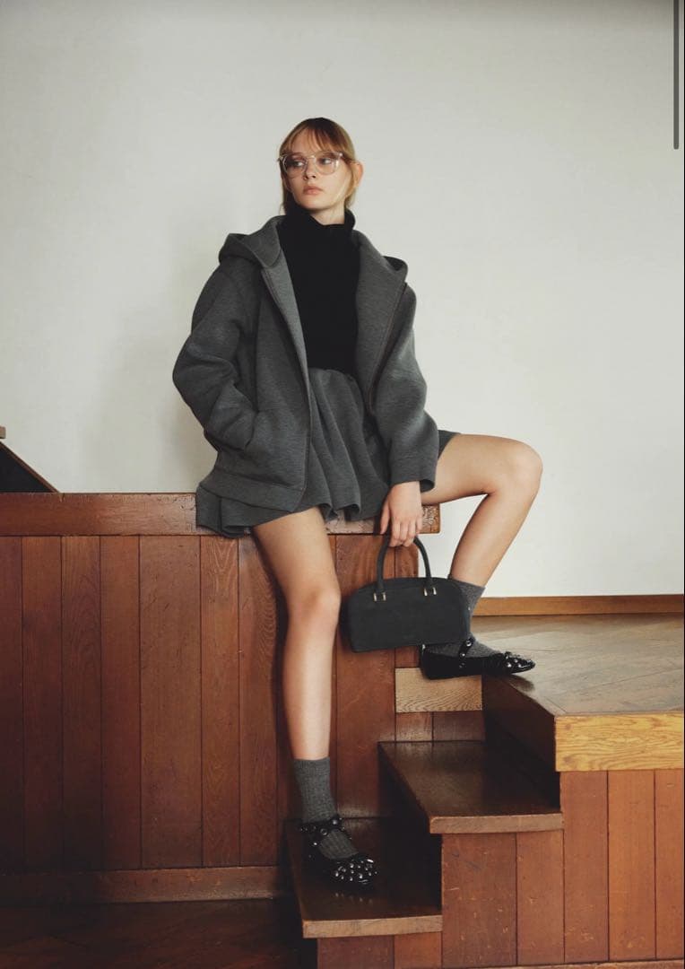 the toe Alster Skirt ザトゥー　スカート　グレー