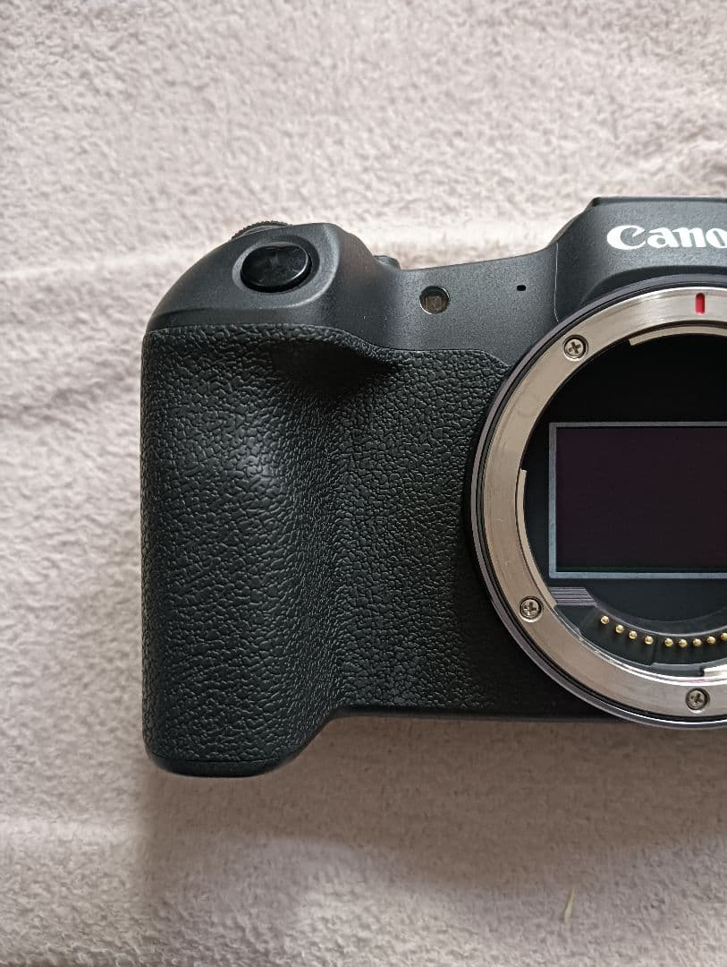 Canon EOS R8 ボディ 美品