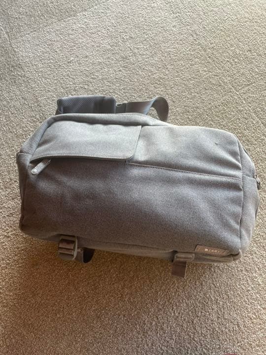 incase ARI MARCOPOULOS カメラバッグ