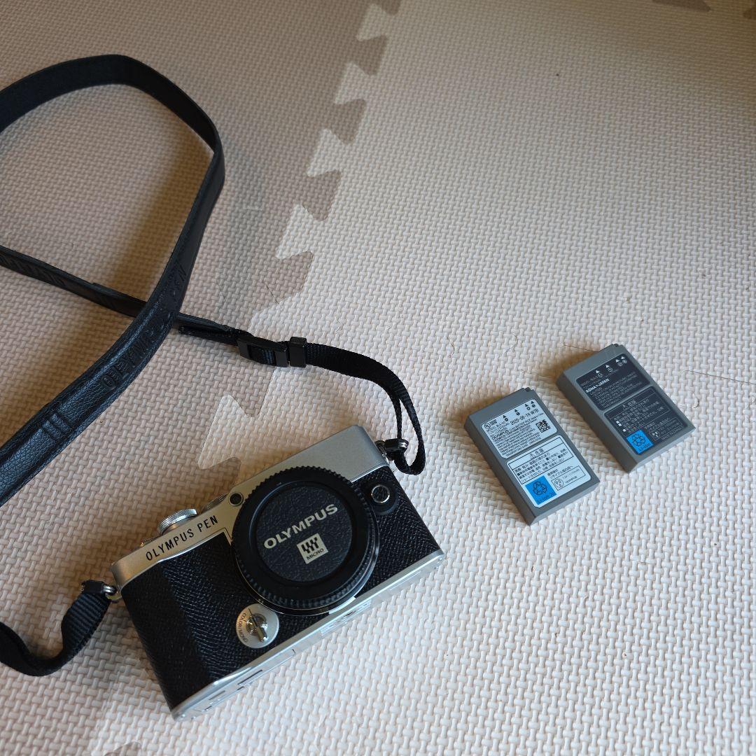 OLYMPUS PEN E-P7 ミラーレスカメラ