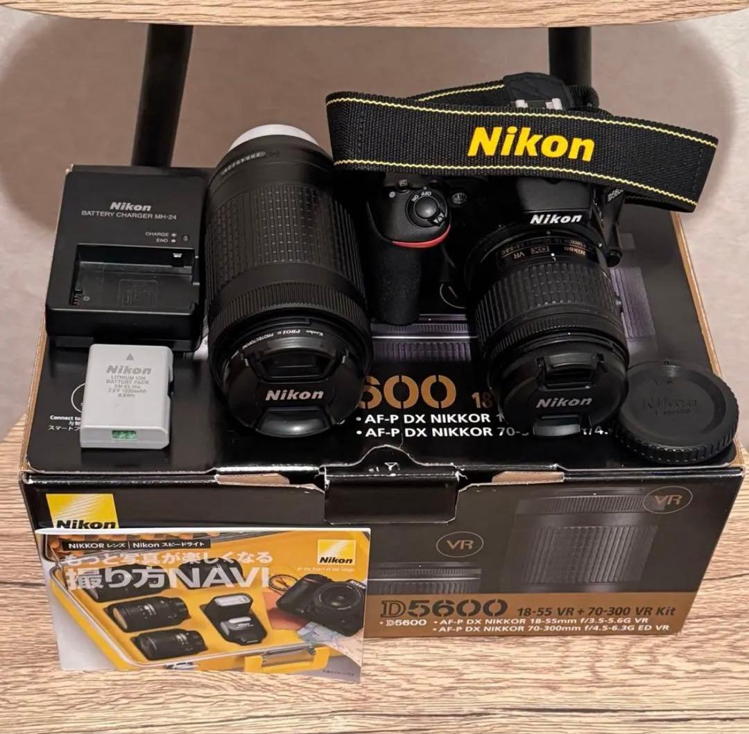 Nikon D5600 2本レンズ付き ショット数7888枚