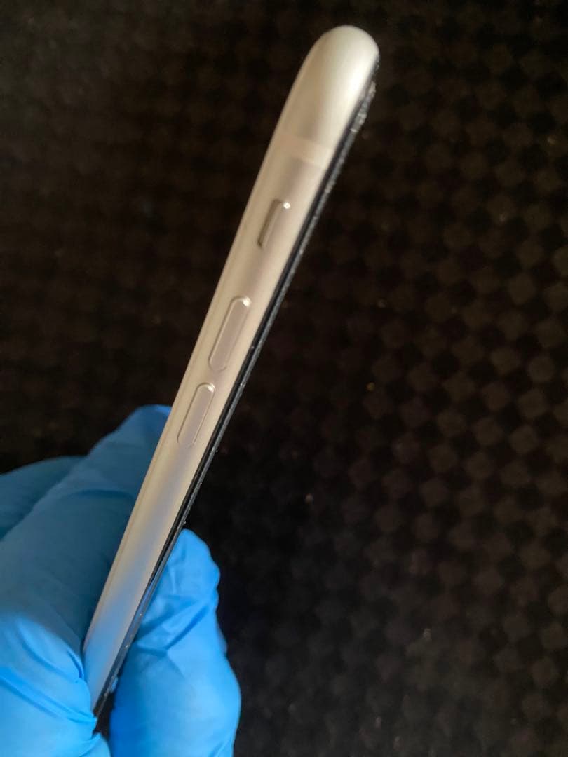 iPhone ＳＥ2本体のみ