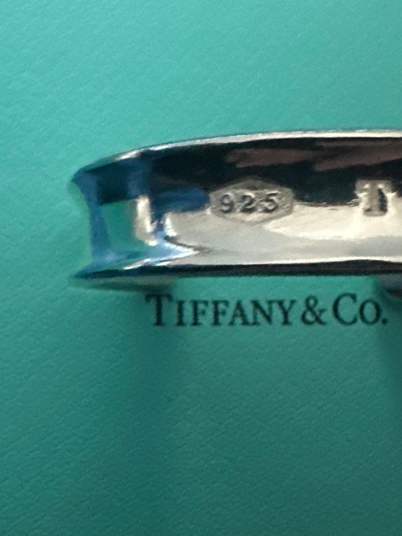 ティファニー1837バングル