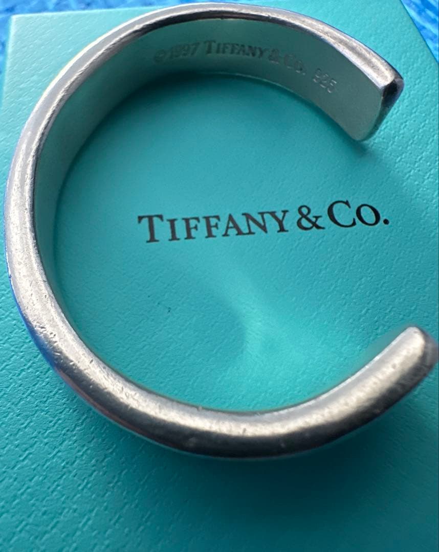 ティファニー1837バングル