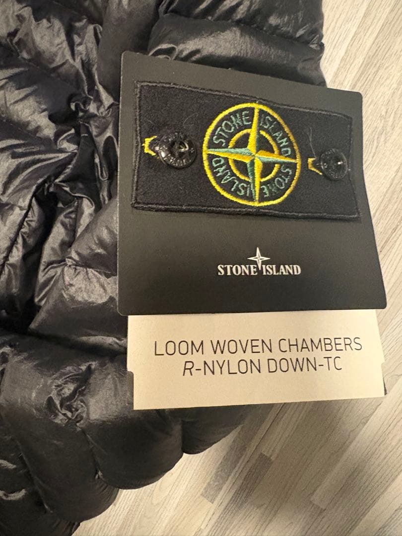 コ*ケ様 未使用級美品【STONE 】ライトダウンジャケット　XXL