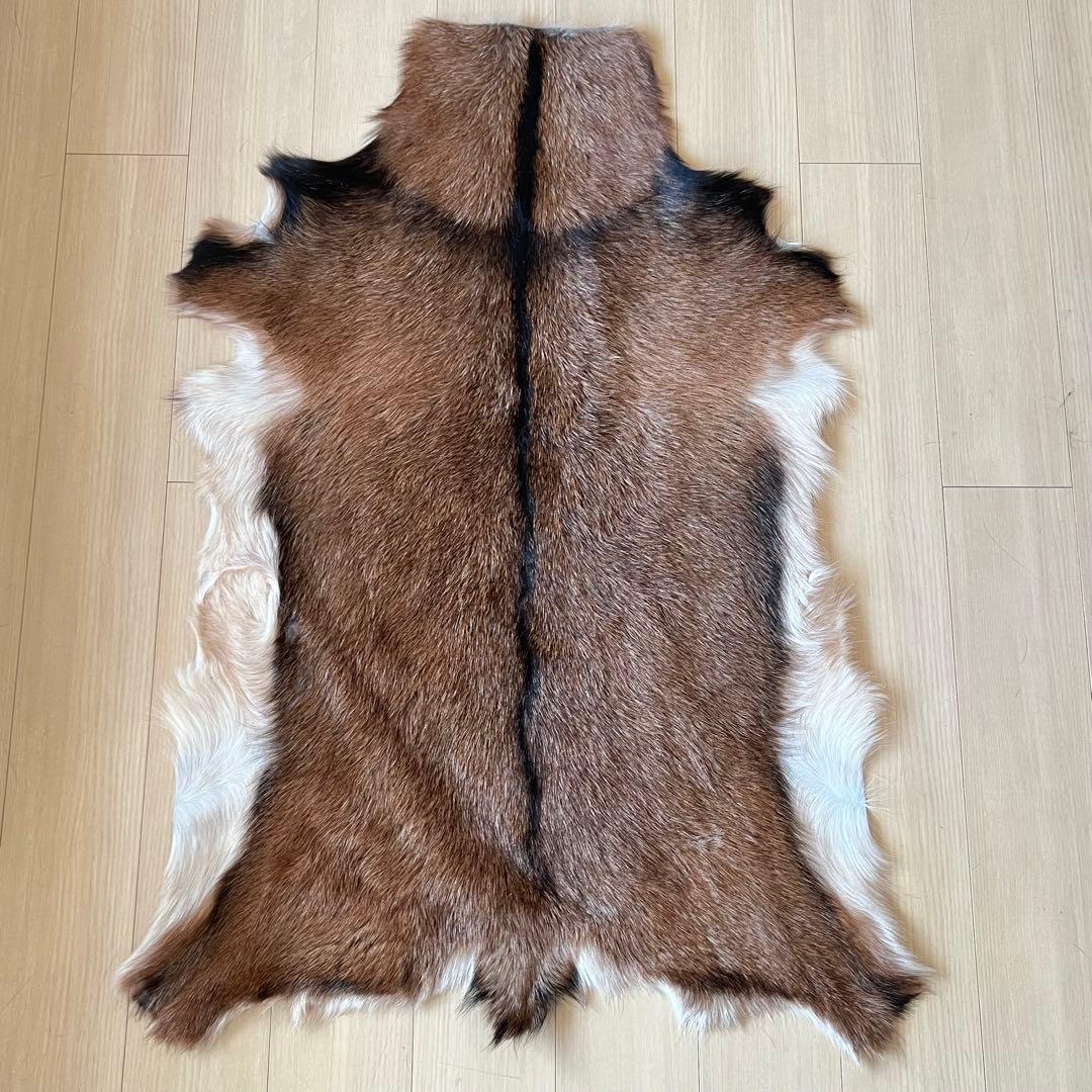 天然山羊毛皮 ヤギ皮 カーペット マット 本革 115*83cm
