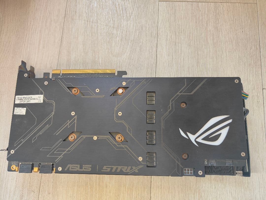 グラフィックボード・グラボ・ビデオカード ASUS ROG STRIX 1080