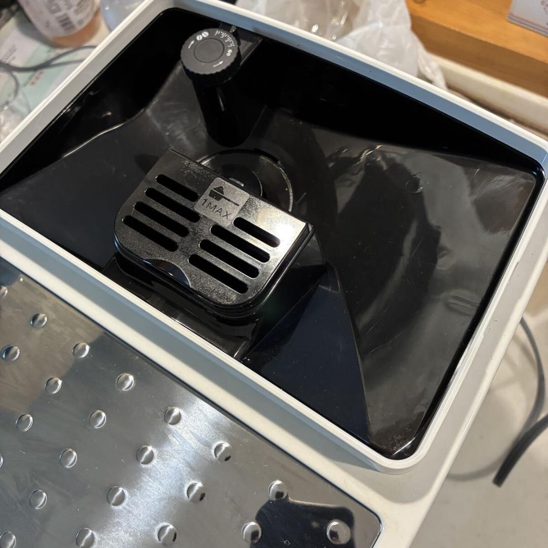 【ジャンク】デロンギ マグニフィカS ECAM22112W 全自動コーヒーマシン