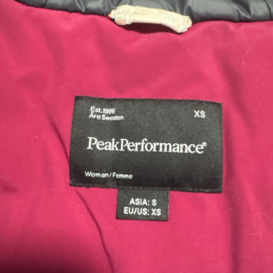 【新品未使用】Peak Performance HELI LOFT ジャケット