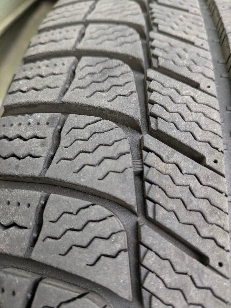 17インチ バリ山ミシュランスタッドレスタイヤ付きホイールセット