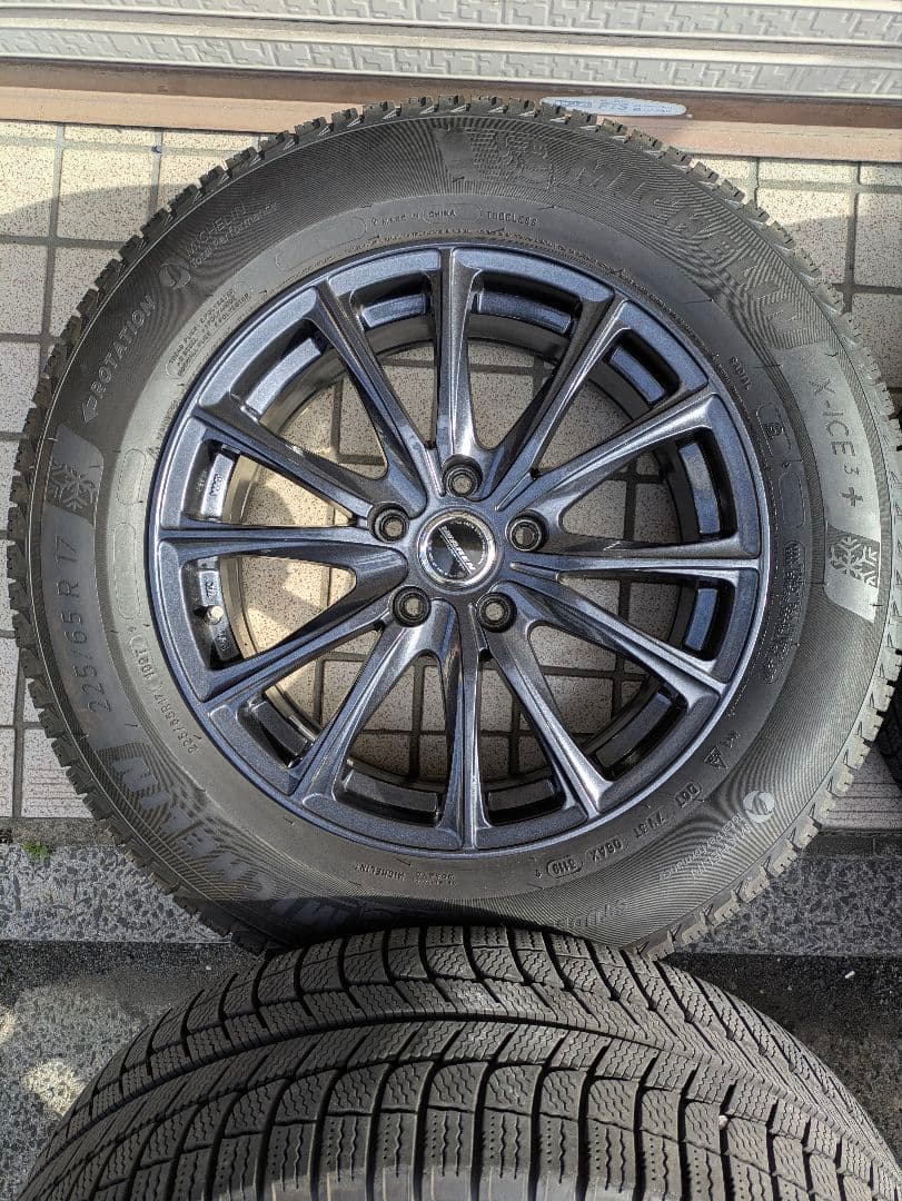 17インチ バリ山ミシュランスタッドレスタイヤ付きホイールセット