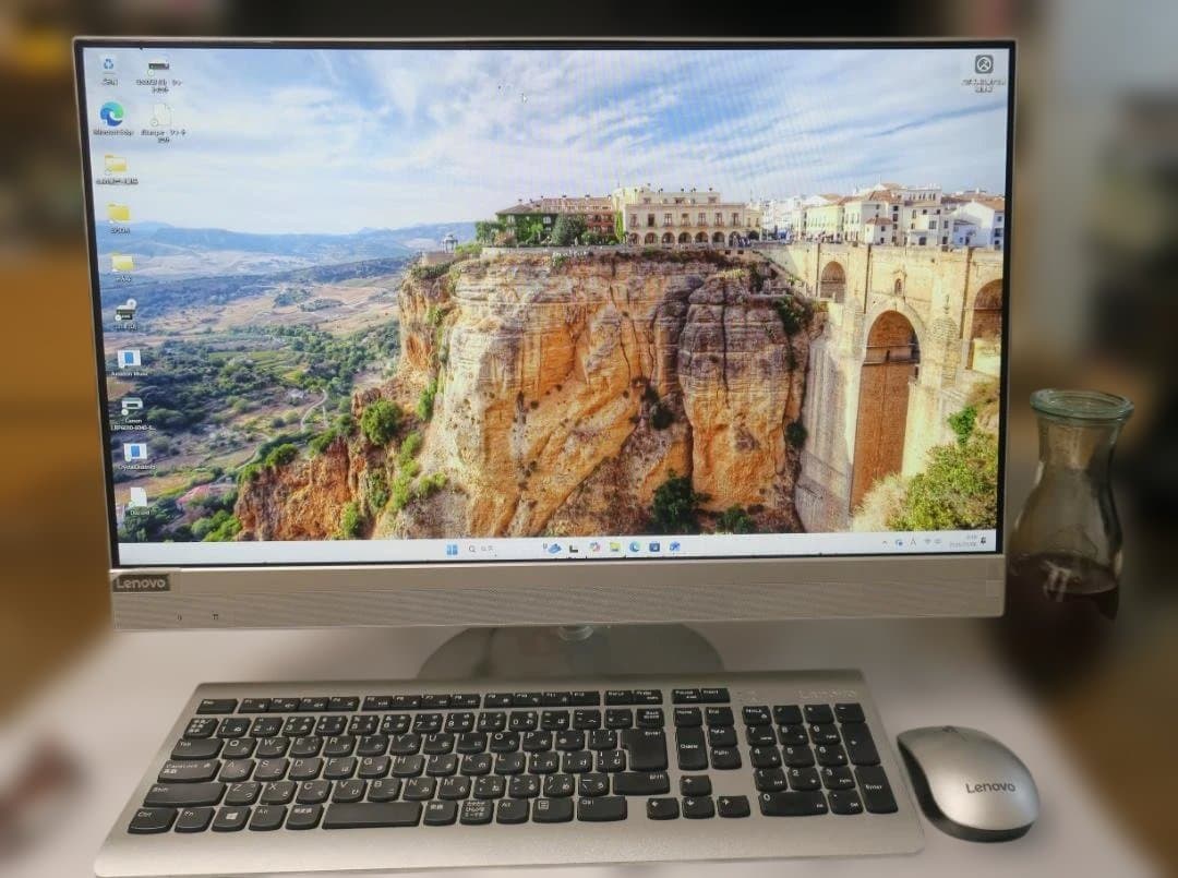 Lenovo 一体型PC AIO 520 Windows11　ちょいジャンク