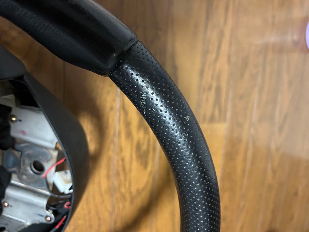 MOMO ステアリング L880Kにて使用