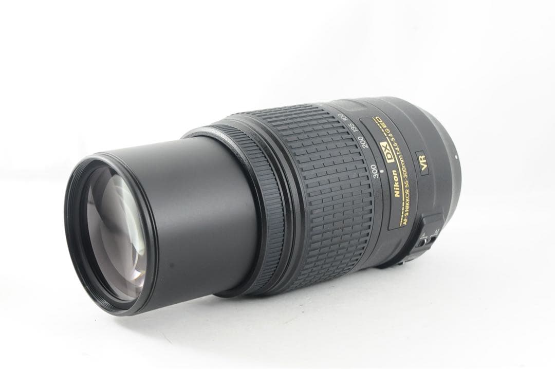 ❤️おでかけに❤️手ぶれ補正❤️Nikon AF-S 55-300mm VR