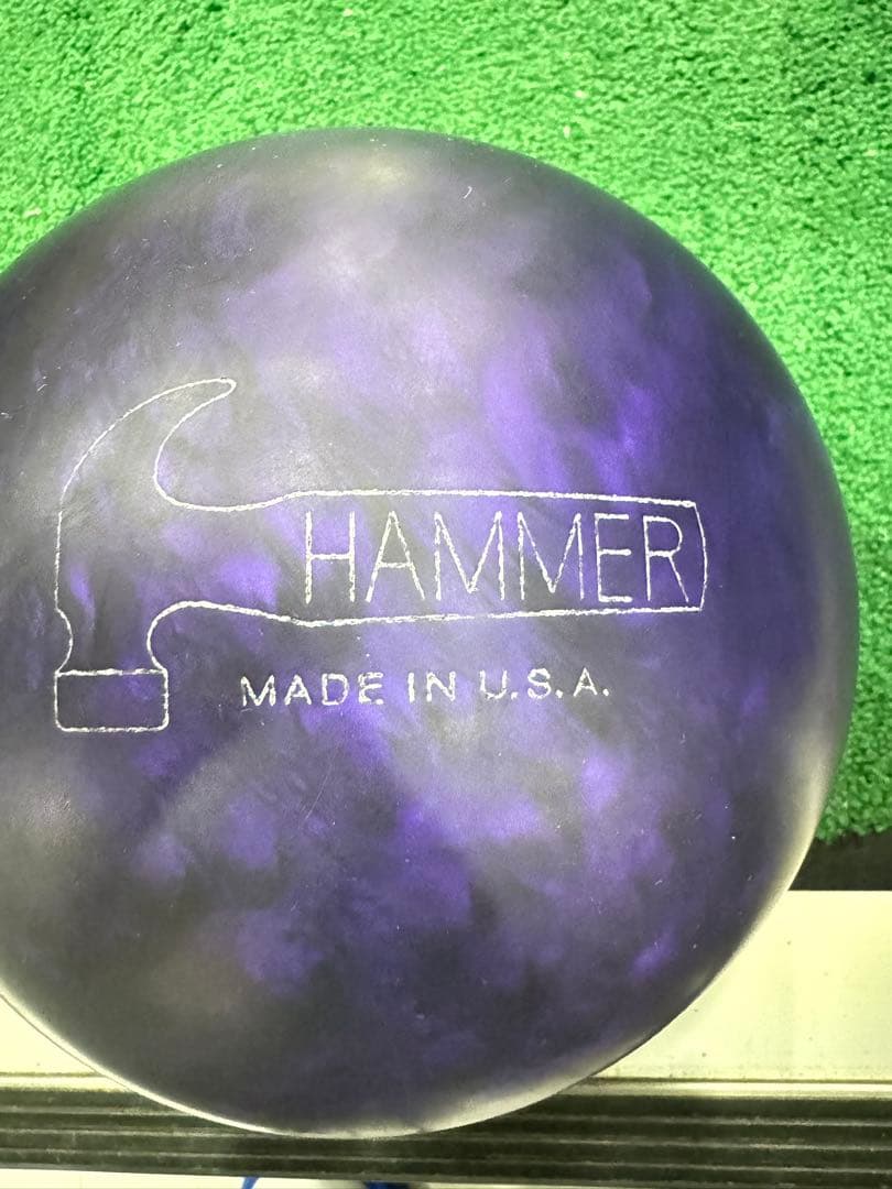 Hammer Black Widow ボウリングボール