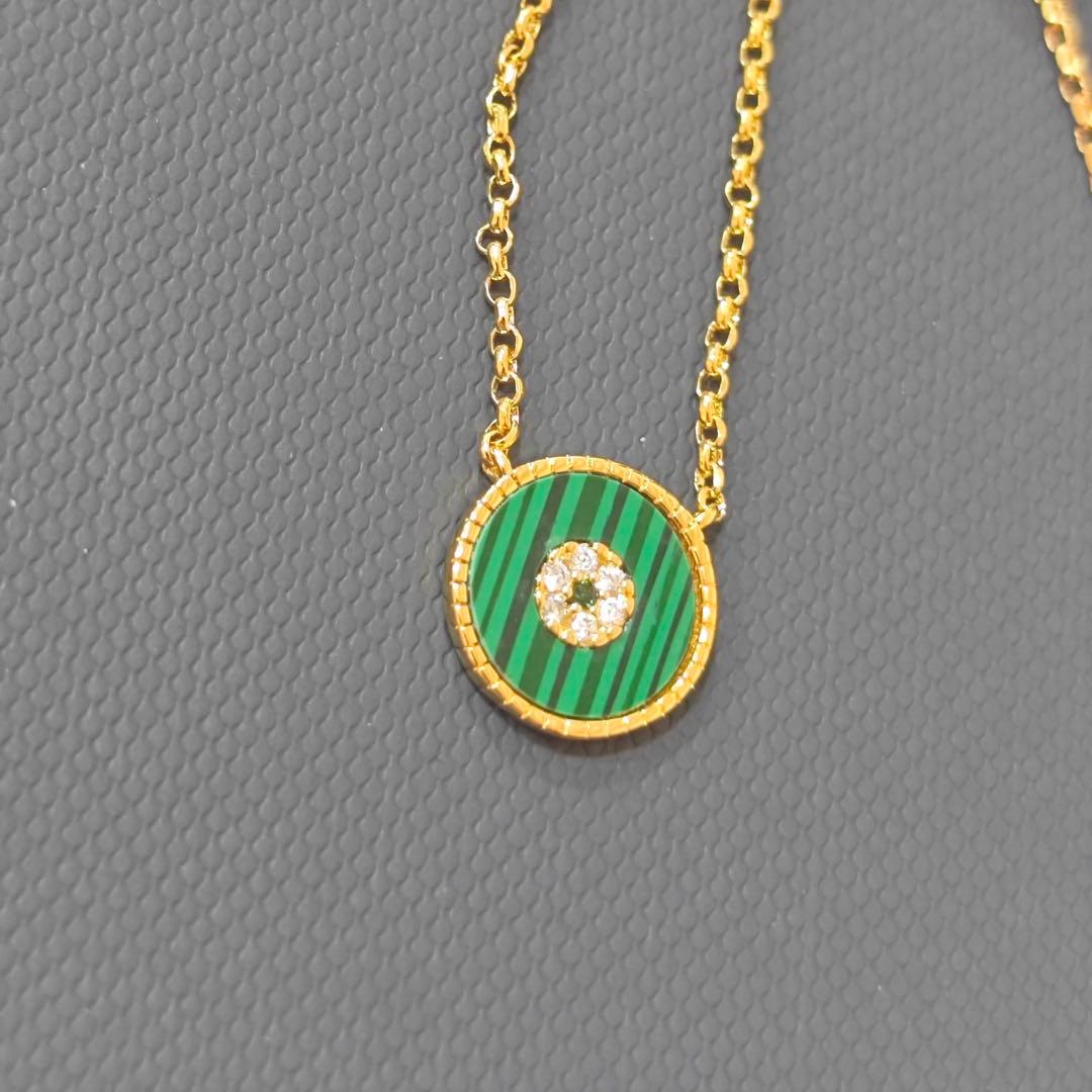 apm Monaco グリーンゴールドネックレス