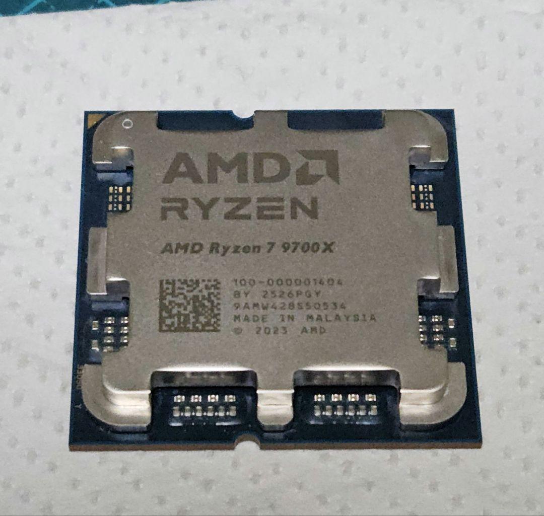 AMD Ryzen 7 9700X バルク品