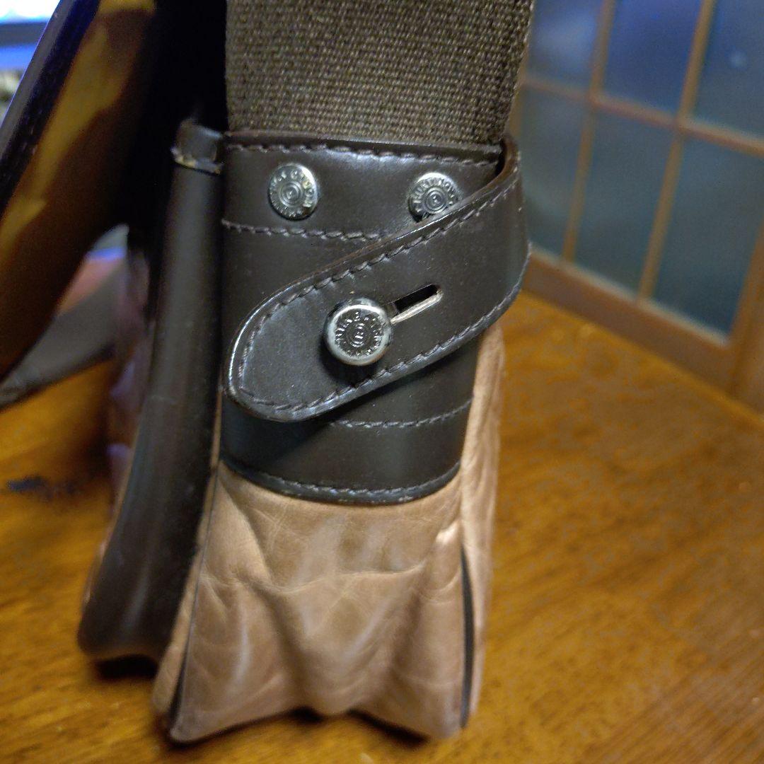 HUNTINGワールド ショルダーバッグ