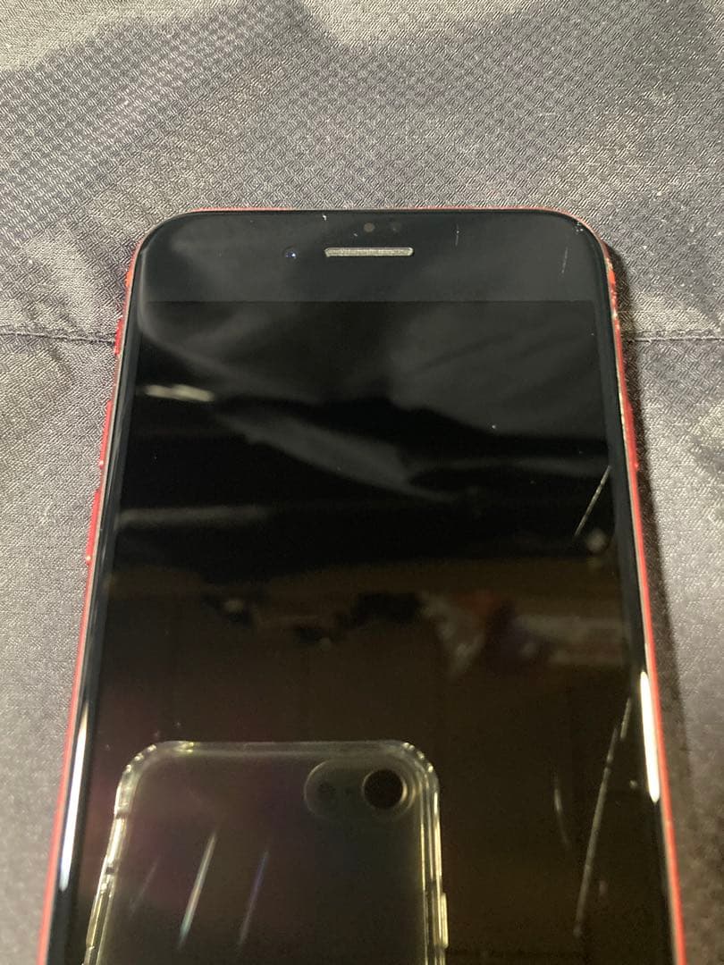 Apple iPhone SE2 レッド 128 GB 背面割れ